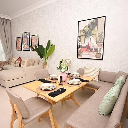 Yas Natura Bliss 1Br Apartment Abu Dhabi Esterno foto