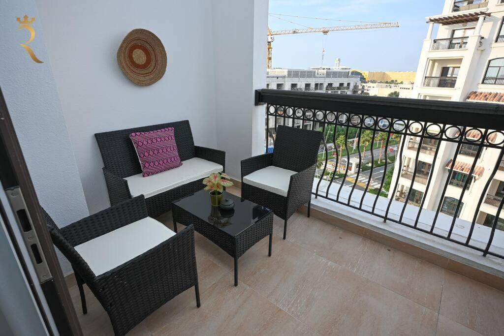 Yas Natura Bliss 1Br Apartment Abu Dhabi Esterno foto